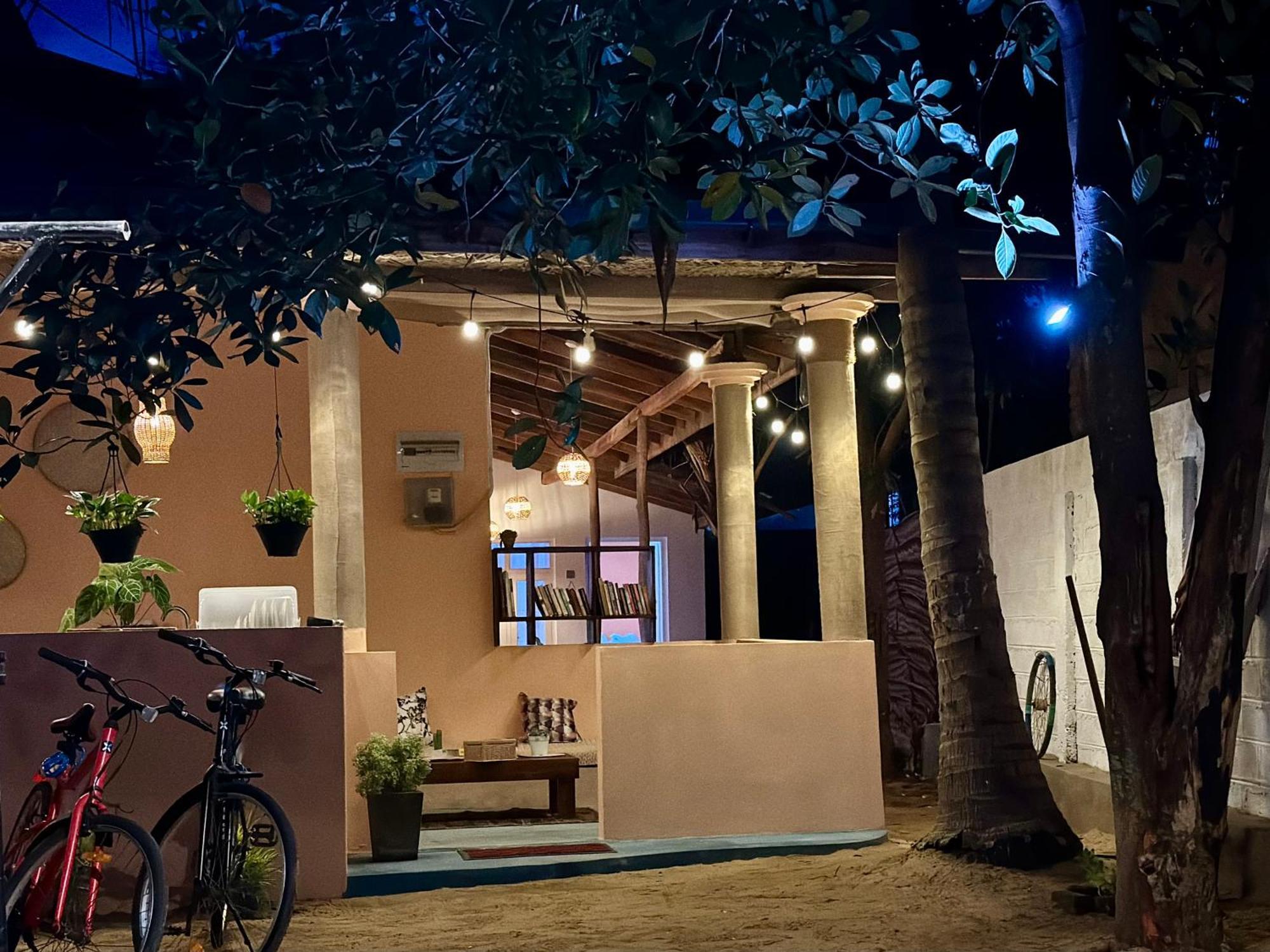 Gypcey Home Arugam Bay Buitenkant foto